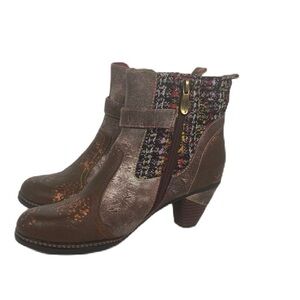 L’Artiste Spring Step Nancies Ankle Boots NWOT
8/8.5 US 39